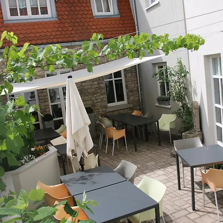 Hotel Am Torturm 3*